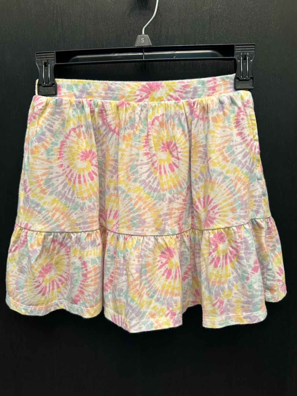 Lands End Tie Dye Skort
Sz 8
Good Condition